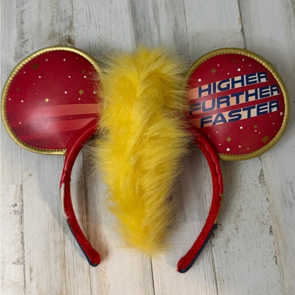 Disney Marvel's Captain Marvel Ear Headband for Adults - Picture 3 of 3